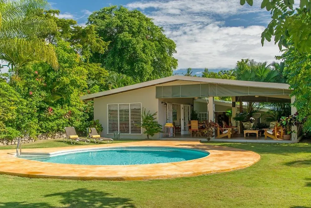 Sunny Vacation Villa No 8 Mandeville 0*,